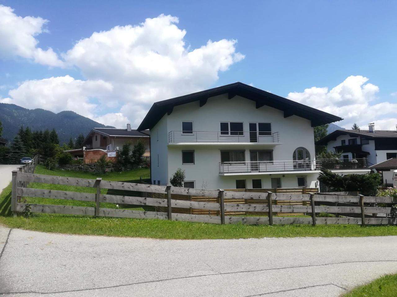 Ferienwohnung Brigitte Oberletzen Exterior foto